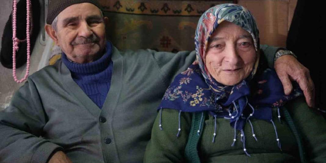 6 metrekarede 64 yıllık emek: Eşi olmadan dükkanını asla açmıyor 5